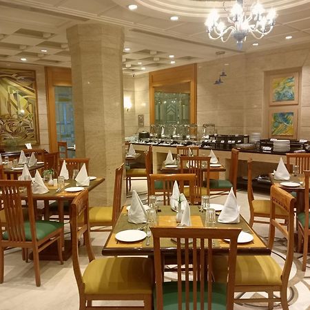 Sarovar Portico Kalupur Ahmedabad Exterior photo