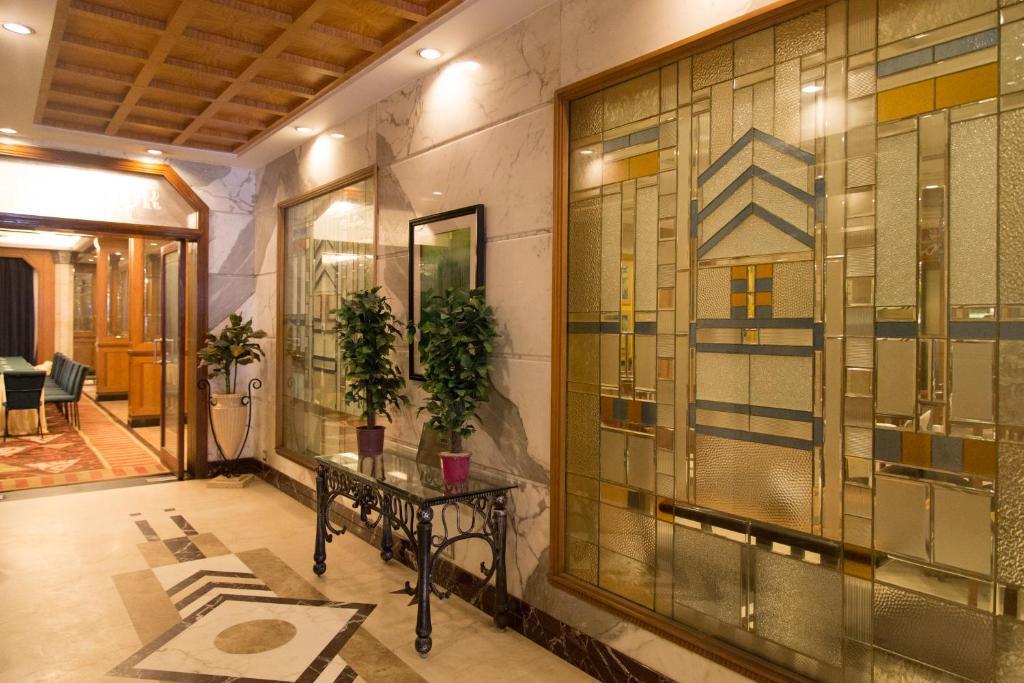 Sarovar Portico Kalupur Ahmedabad Exterior photo