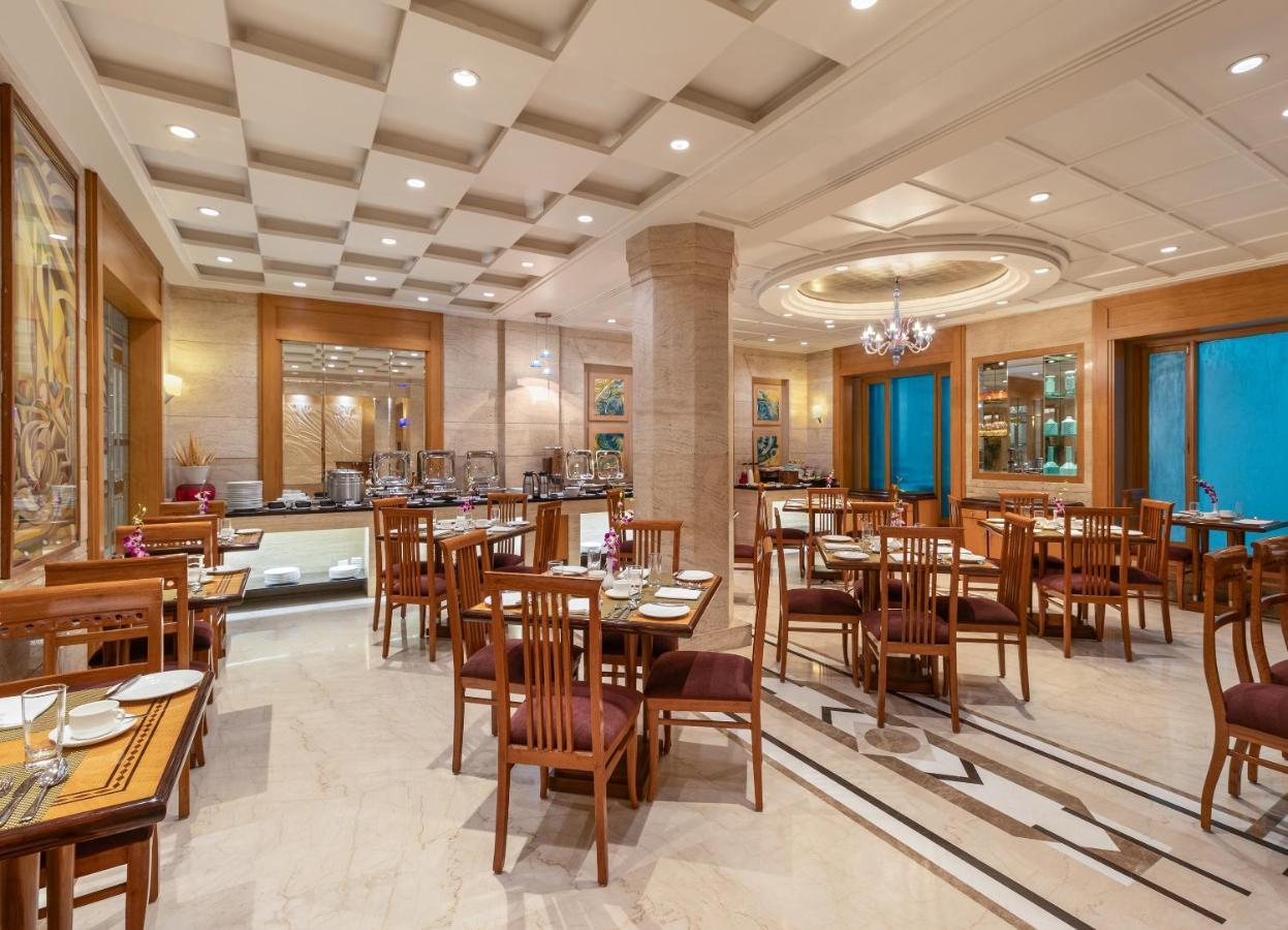 Sarovar Portico Kalupur Ahmedabad Exterior photo